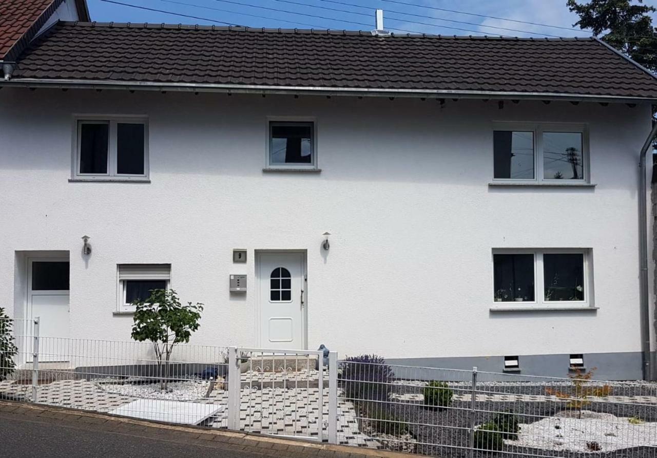 Westerwald Apartments Strassenhaus Екстериор снимка